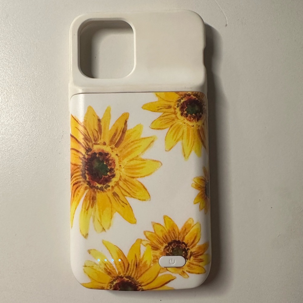 casely battery case ๐ป - Picture 3 of 4